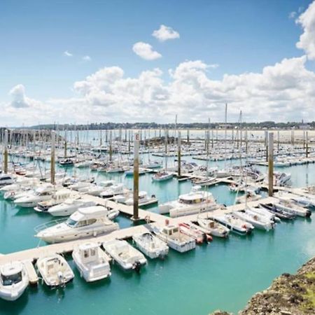 サン・カスト・ル・ギド50M De La Plage: Studio Au Coeur Du Centre !アパートメント エクステリア 写真